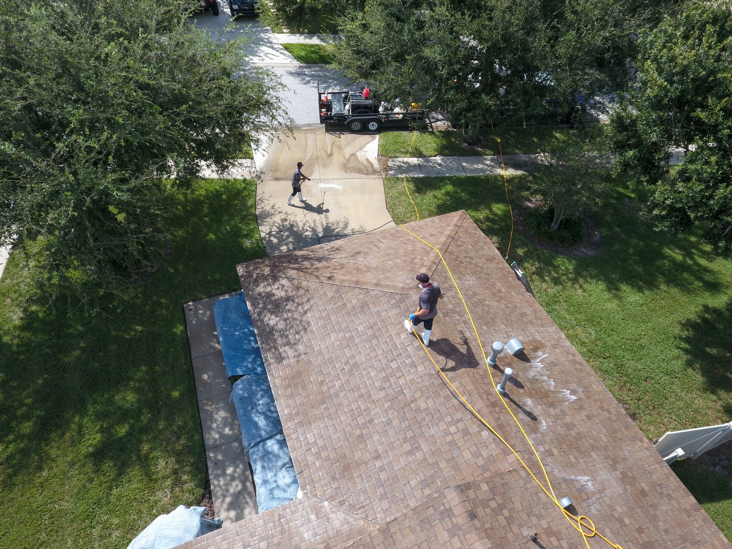Experts Power Washing Roof Shingles